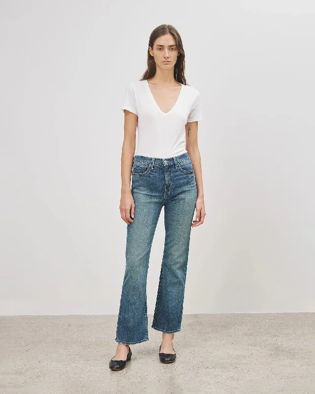 Boot Cut Jean - Classic Wash