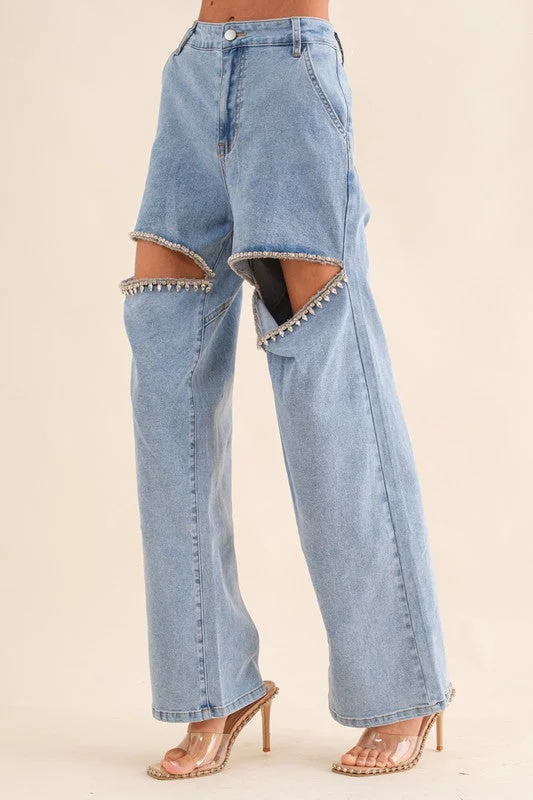 Hot Girl Washed Denim Front Cut Rhinestone Wide Leg Jeans