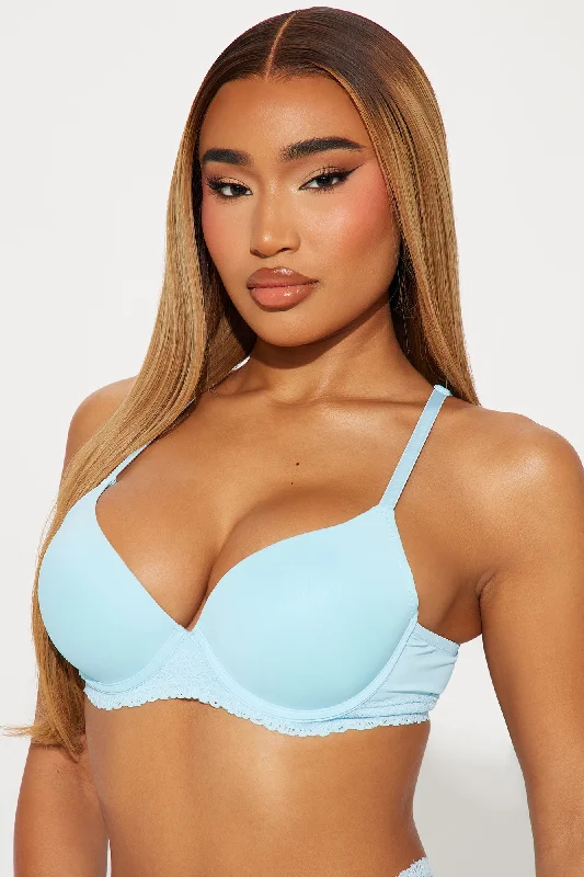 Weekend Time T Shirt Bra - Light Blue