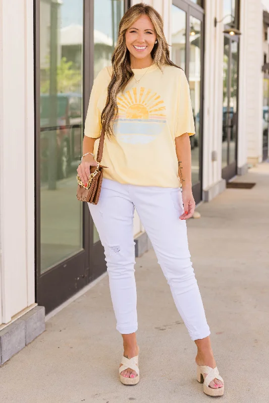 Comfort Colors: Stop And Watch The Sunset Tee, Yellow