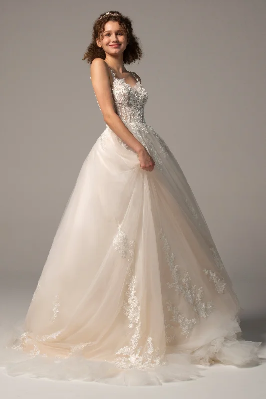 A-Line Court Train Tulle Wedding Dress CW2359