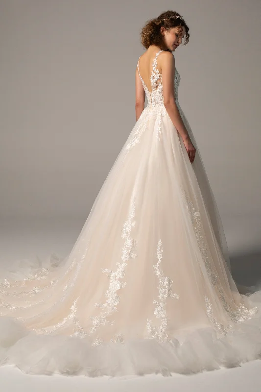 A-Line Court Train Tulle Wedding Dress CW2359