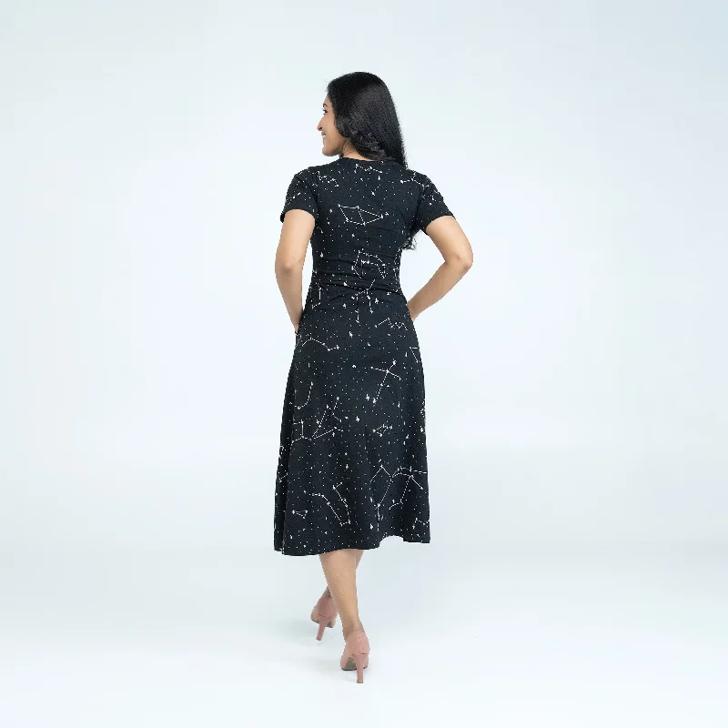 Constellations Glow-in-the-dark Short Sleeve Long Midi Dress (With Waist Seam)