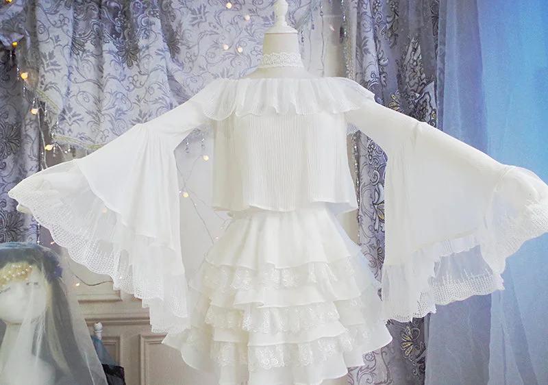 white / Free size / princess sleeve blouse