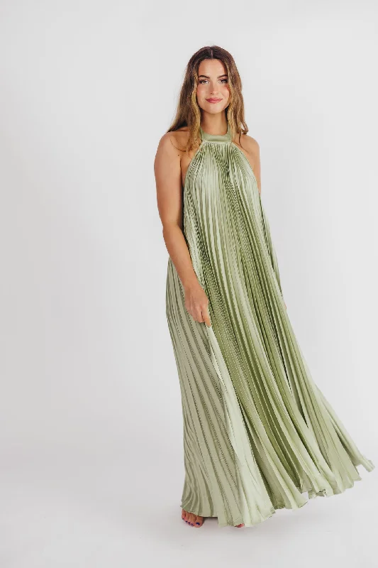 Maren Pleated Halter Maxi Dress in Sage - Bump Friendly (S-XL) Almost Sold Out!