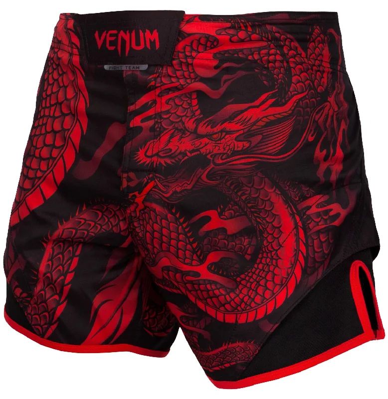 Men's distressed cotton shorts for a bohemian - inspired styleFightshort court Venum Dragon's Flight - Noir/Rouge Men's distressed cotton shorts for a bohemian - inspired styleFightshort court Venum Dragon's Flight - Noir/Rouge