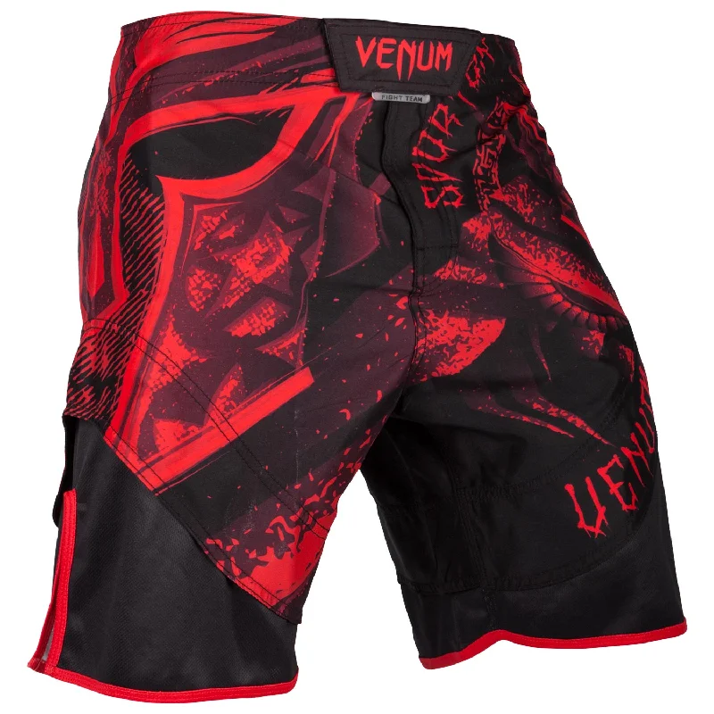 Men's side - stripe track shorts for a sporty running lookFightshort Venum Gladiator 3.0 Red Devil Men's side - stripe track shorts for a sporty running lookFightshort Venum Gladiator 3.0 Red Devil