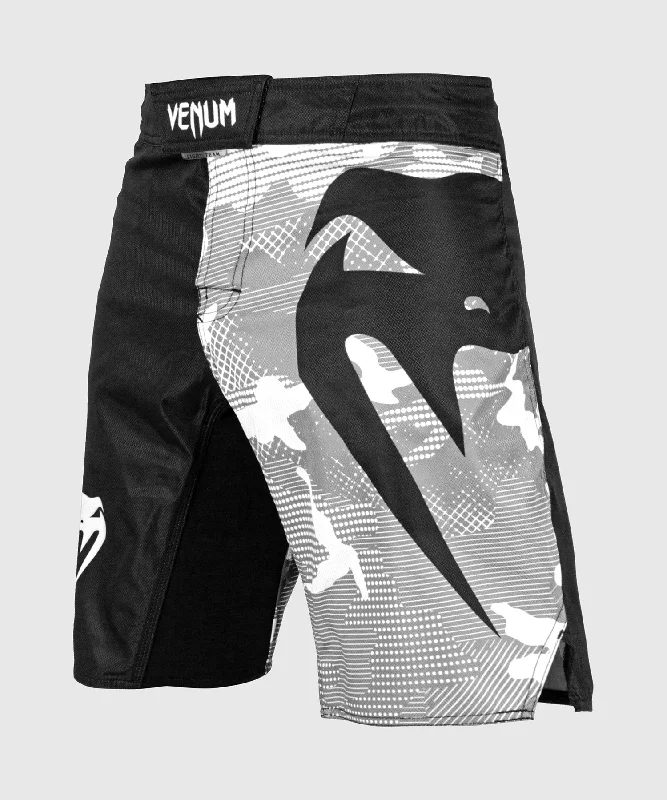 Men's adjustable - length convertible shorts for versatile useFightshort Venum Light 3.0 Men's adjustable - length convertible shorts for versatile useFightshort Venum Light 3.0