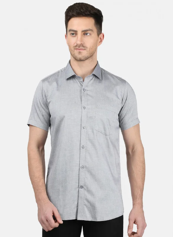 Men's Tailored Fit Checkered Casual Shirts in Multicolor for a Smart - Casual EnsembleMens Grey Printed Shirt Men's Tailored Fit Checkered Casual Shirts in Multicolor for a Smart - Casual EnsembleMens Grey Printed Shirt