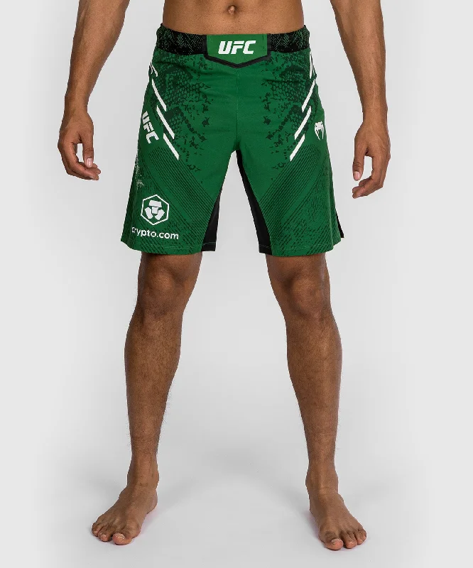 Men's neon - colored athletic shorts for high - visibility workoutsShorts de combat Coupe longue pour Hommes UFC Adrenaline by Venum Authentic Fight Night - Vert Men's neon - colored athletic shorts for high - visibility workoutsShorts de combat Coupe longue pour Hommes UFC Adrenaline by Venum Authentic Fight Night - Vert