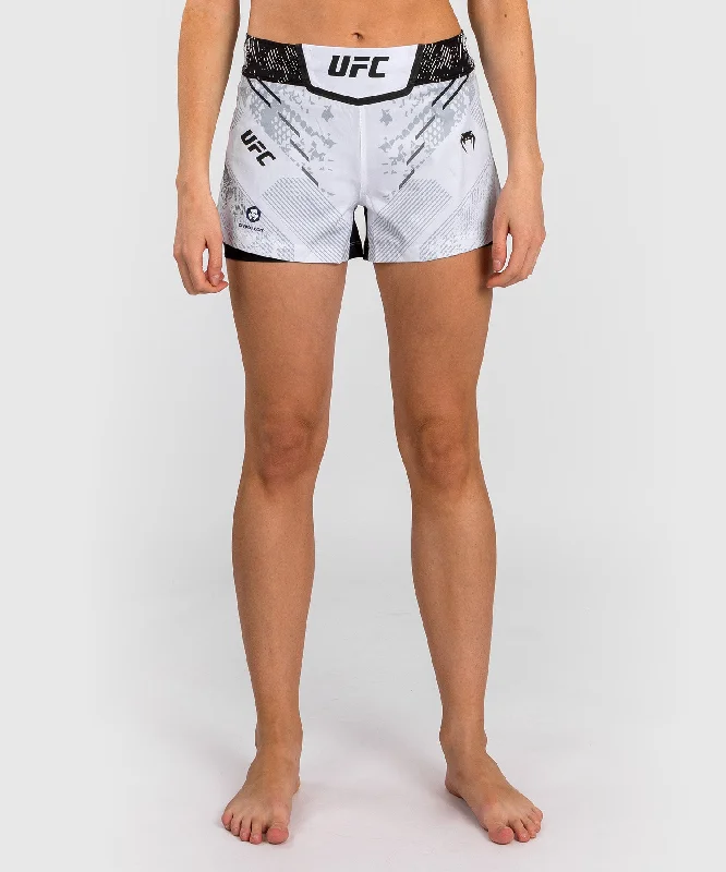 Men's distressed cotton shorts for a bohemian - inspired styleShorts de Combat pour Femmes UFC Adrenaline by Venum Authentic Fight Night - Blanc Men's distressed cotton shorts for a bohemian - inspired styleShorts de Combat pour Femmes UFC Adrenaline by Venum Authentic Fight Night - Blanc