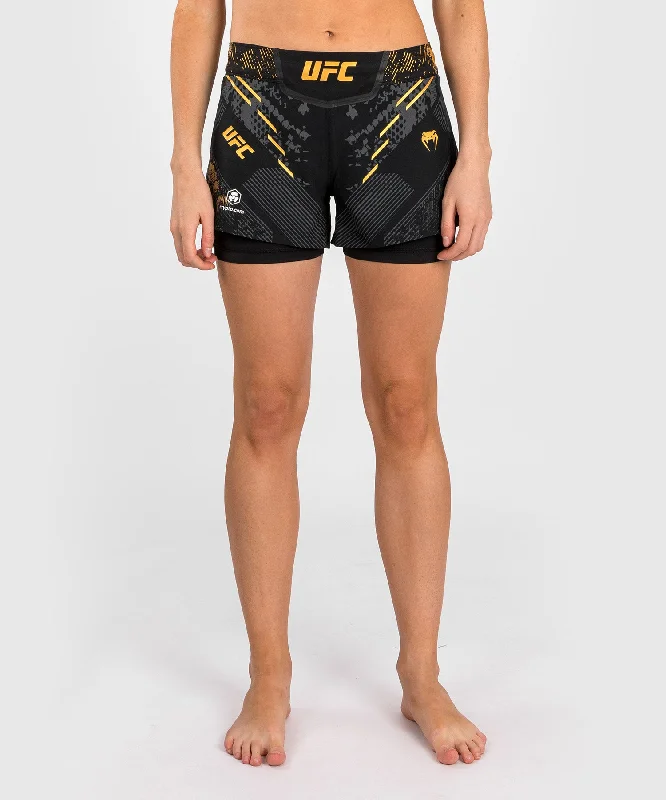 Men's adjustable - length convertible shorts for versatile useShorts de combat pour Femmes UFC Adrenaline by Venum Authentic Fight Night - Champion Men's adjustable - length convertible shorts for versatile useShorts de combat pour Femmes UFC Adrenaline by Venum Authentic Fight Night - Champion