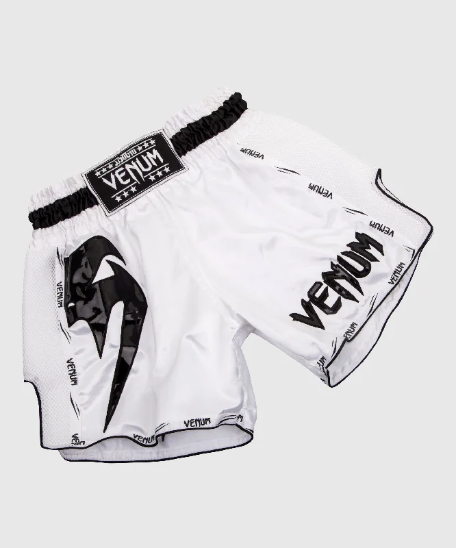Men's flat - front chino shorts for semi - formal summer eventsShort de Muay Thai Venum Giant Men's flat - front chino shorts for semi - formal summer eventsShort de Muay Thai Venum Giant