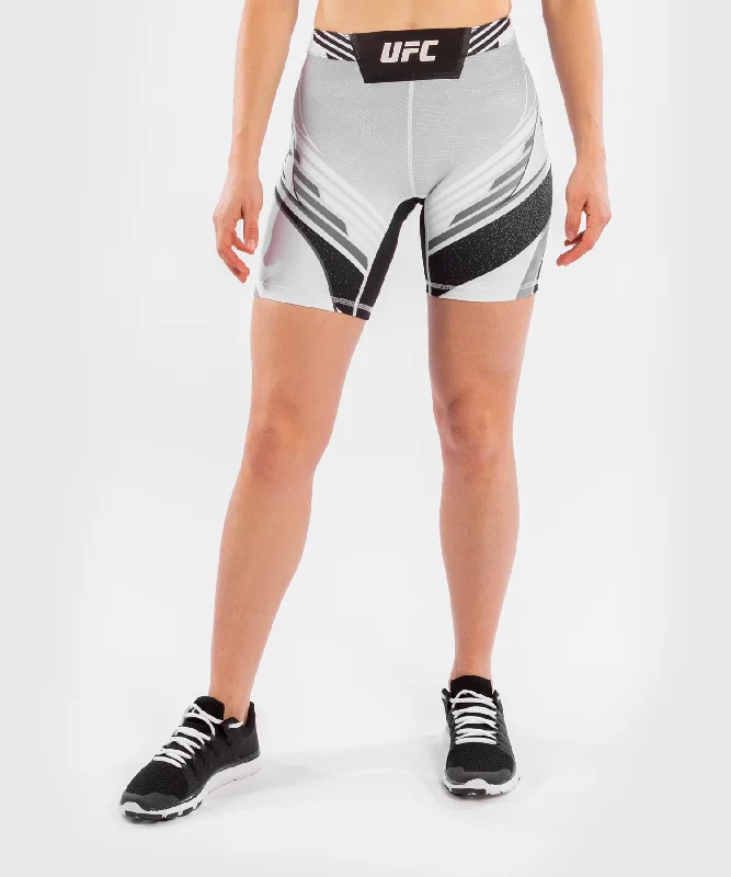 Men's button - fly denim work shorts for durability on the jobShort de Vale tudo Femme UFC Venum Authentic Fight Night - Coupe Longue - Blanc Men's button - fly denim work shorts for durability on the jobShort de Vale tudo Femme UFC Venum Authentic Fight Night - Coupe Longue - Blanc