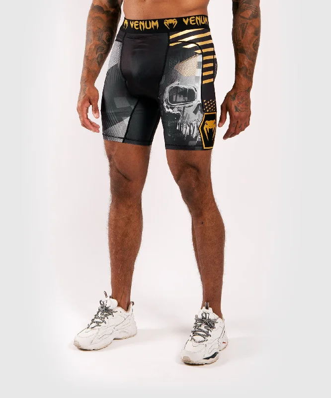 Men's button - fly denim work shorts for durability on the jobShort de Vale Tudo Venum Skull Men's button - fly denim work shorts for durability on the jobShort de Vale Tudo Venum Skull