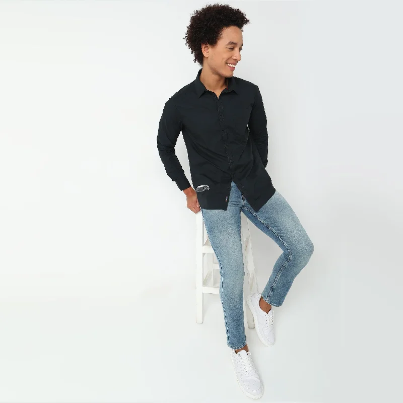 Men's Moisture - Wicking Performance Fabric Casual Shirts for Outdoor ActivitiesSlim Fit Solid Shirt Men's Moisture - Wicking Performance Fabric Casual Shirts for Outdoor ActivitiesSlim Fit Solid Shirt