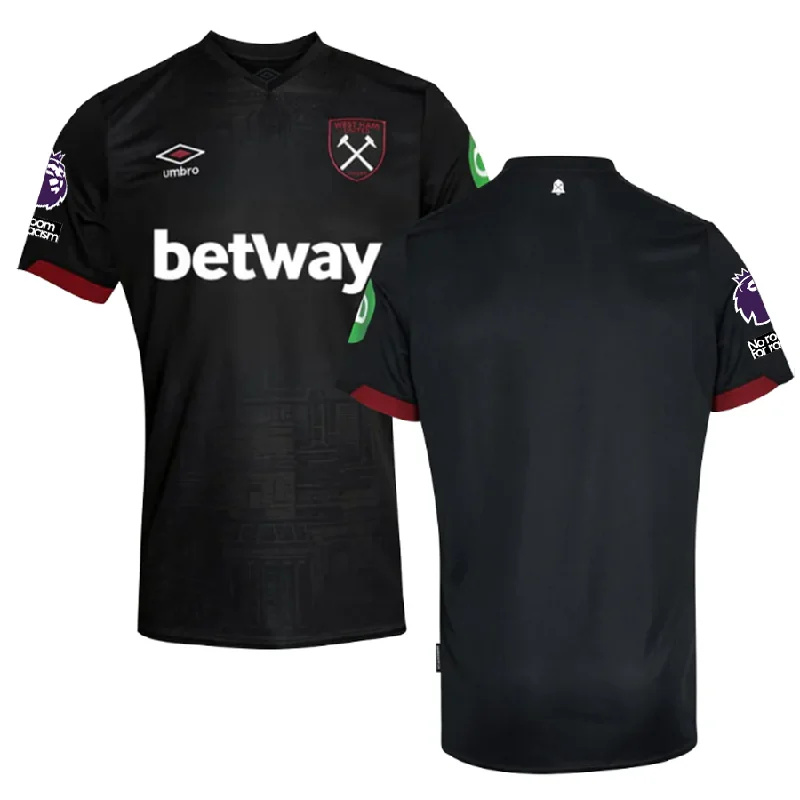 Men's Basketball Jerseys in Sleeveless Design for Enhanced Mobility on the CourtUmbro West Ham Away Jersey w/ EPL + No Room For Racism Patches 24/25 (Black)