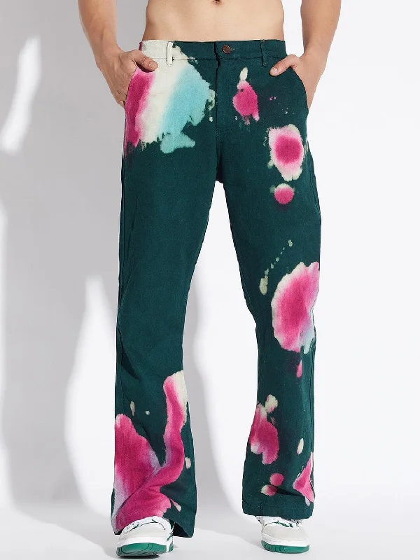 Men's Cargo Jeans with Multiple Pockets for a Practical and Outdoor - Friendly LookGreen Space Dyed Flared Denim Men's Cargo Jeans with Multiple Pockets for a Practical and Outdoor - Friendly LookGreen Space Dyed Flared Denim