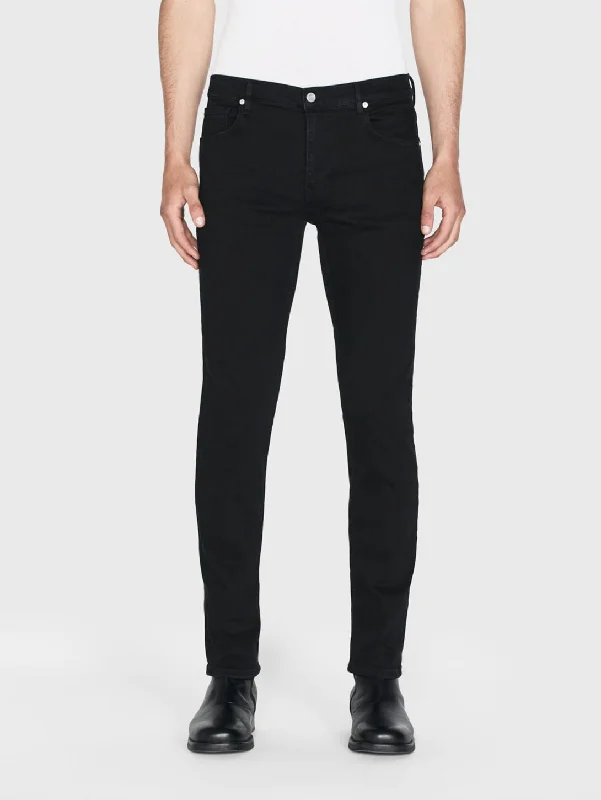 Men's Colored Jeans in Burgundy for a Bold and Fashion - Forward LookJetset Modern Straight Jean - Black Men's Colored Jeans in Burgundy for a Bold and Fashion - Forward LookJetset Modern Straight Jean - Black
