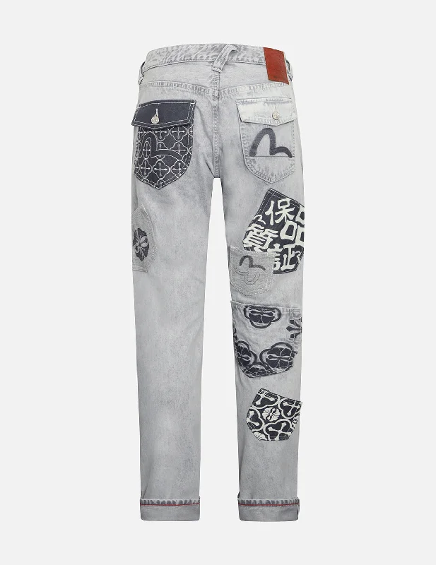 Men's Distressed Jeans with Patches for a Retro and DIY - Inspired AppearanceMulti-Pocket Carrot Fit Denim Jeans #2017 Men's Distressed Jeans with Patches for a Retro and DIY - Inspired AppearanceMulti-Pocket Carrot Fit Denim Jeans #2017