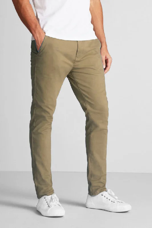Plus Size Men's Relaxed Fit Jeans with a Tapered Leg for a Laid - Back VibeOfficer Slim fit chino pant in a textured dobby comfort stretch - Harvest Gold Plus Size Men's Relaxed Fit Jeans with a Tapered Leg for a Laid - Back VibeOfficer Slim fit chino pant in a textured dobby comfort stretch - Harvest Gold
