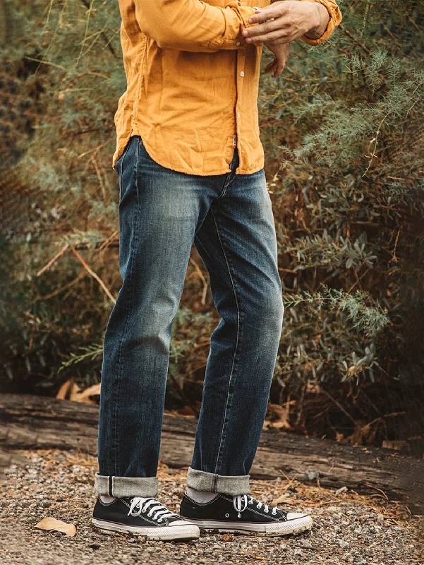 Men's Colored Jeans in Burgundy for a Bold and Fashion - Forward LookThe Hammer Jean - Rain Men's Colored Jeans in Burgundy for a Bold and Fashion - Forward LookThe Hammer Jean - Rain