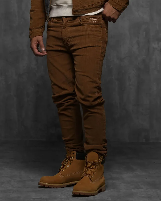 Men's Jeans with a Frayed Hem for a Casual and Effortless StyleCooper Pant