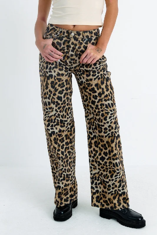 Men's Jeans with a Button - Fly for a Traditional and Classic AestheticLeopard Release Jean Men's Jeans with a Button - Fly for a Traditional and Classic AestheticLeopard Release Jean