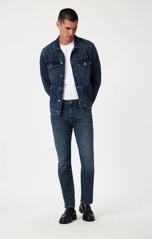 Men's Jeans with a Hidden Coin Pocket for Added ConvenienceMARCUS SLIM STRAIGHT LEG IN DARK USED ORGANIC VINTAGE Men's Jeans with a Hidden Coin Pocket for Added ConvenienceMARCUS SLIM STRAIGHT LEG IN DARK USED ORGANIC VINTAGE