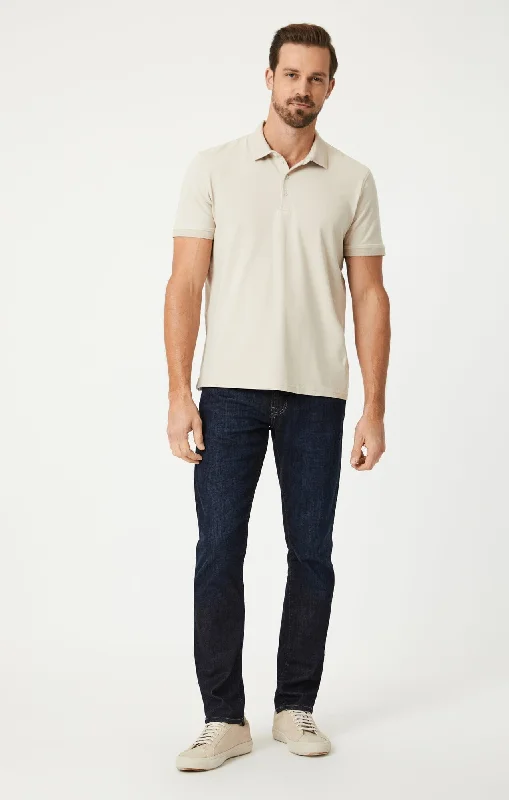 Men's Jeans with a Hidden Coin Pocket for Added ConvenienceMATT RELAXED STRAIGHT LEG IN RINSE BRUSHED FEATHER BLUE Men's Jeans with a Hidden Coin Pocket for Added ConvenienceMATT RELAXED STRAIGHT LEG IN RINSE BRUSHED FEATHER BLUE