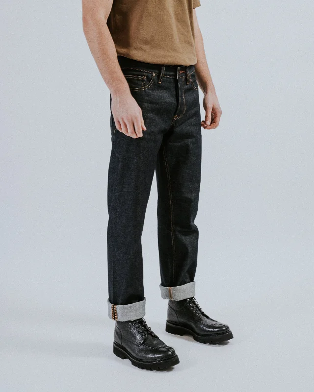 Men's Slim Fit Stretch Jeans in Dark Wash for a Modern and Comfortable LookThe Work@ - Organic Denim Men's Slim Fit Stretch Jeans in Dark Wash for a Modern and Comfortable LookThe Work@ - Organic Denim