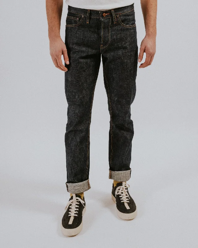 Men's Jeans with a Frayed Hem for a Casual and Effortless StyleThe SlimR - Japanese Selvedge Men's Jeans with a Frayed Hem for a Casual and Effortless StyleThe SlimR - Japanese Selvedge