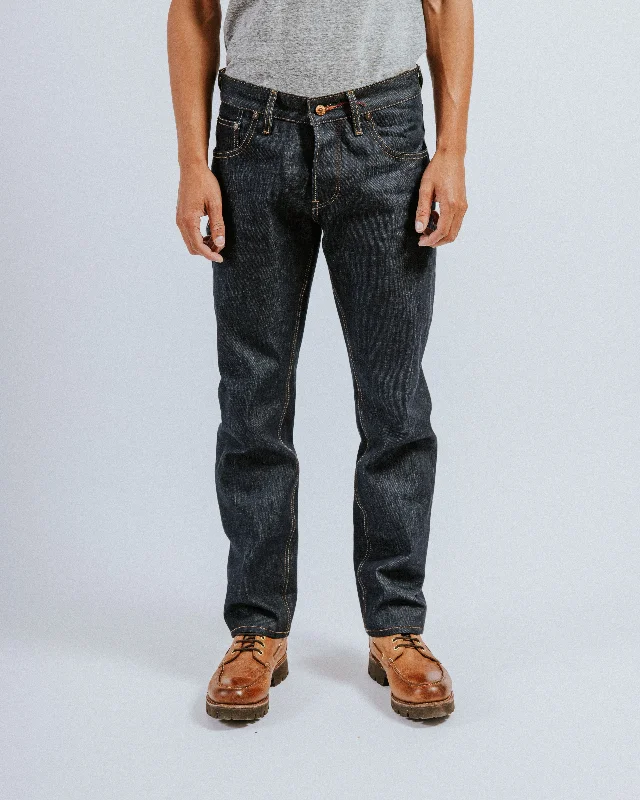 Plus Size Men's Relaxed Fit Jeans with a Tapered Leg for a Laid - Back VibeThe V-Fit - Tapered - Organic Denim. Plus Size Men's Relaxed Fit Jeans with a Tapered Leg for a Laid - Back VibeThe V-Fit - Tapered - Organic Denim.