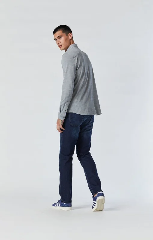 Plus Size Men's Bootcut Jeans with a Relaxed Waist for a Classic and Comfortable FitZACH STRAIGHT LEG IN DARK WILLIAMSBURG Plus Size Men's Bootcut Jeans with a Relaxed Waist for a Classic and Comfortable FitZACH STRAIGHT LEG IN DARK WILLIAMSBURG