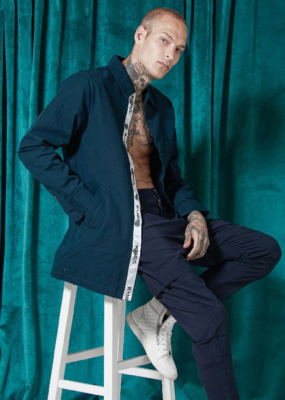 Waterproof men jackets with taped seams for heavy rain protectionMen's Calvin Shirt Jacket Shirt in Navy Waterproof men jackets with taped seams for heavy rain protectionMen's Calvin Shirt Jacket Shirt in Navy