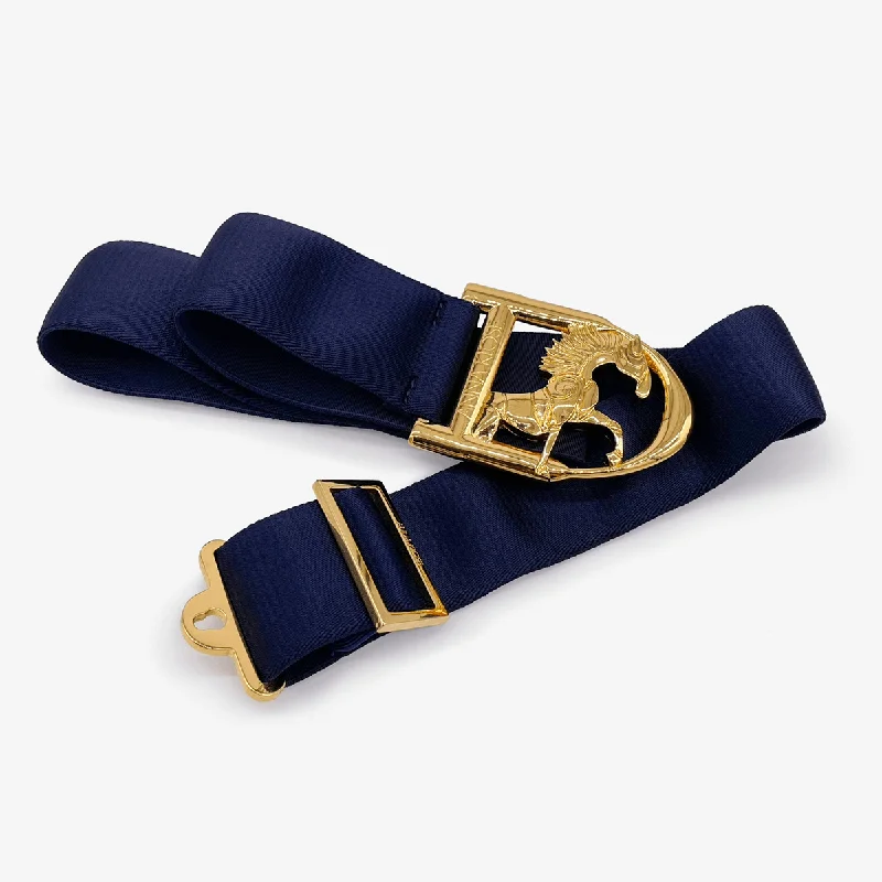 Men's plus size golf polo shirts in moisture wicking fabricBelt "Oxford Blue" with golden Logo Badge Men's plus size golf polo shirts in moisture wicking fabricBelt "Oxford Blue" with golden Logo Badge