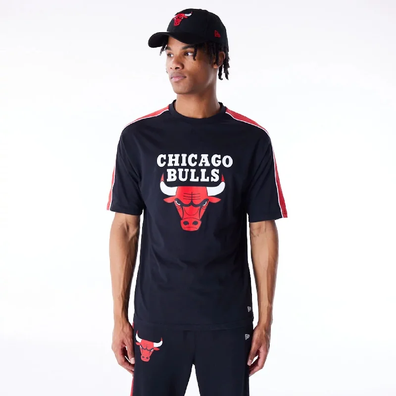 Men's ribbed t - shirts with a textured finish for added styleChicago Bulls NBA Panel Black Oversized T-Shirt Men's ribbed t - shirts with a textured finish for added styleChicago Bulls NBA Panel Black Oversized T-Shirt