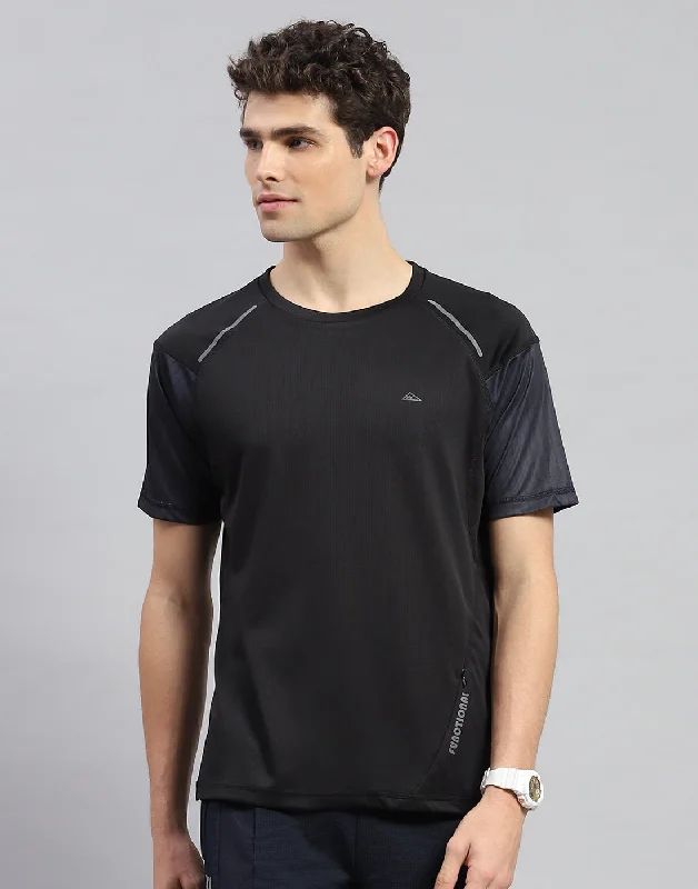 Men's v - neck muscle t - shirts for a body - building aestheticMen Black Solid Round Neck Half Sleeve T-Shirt Men's v - neck muscle t - shirts for a body - building aestheticMen Black Solid Round Neck Half Sleeve T-Shirt