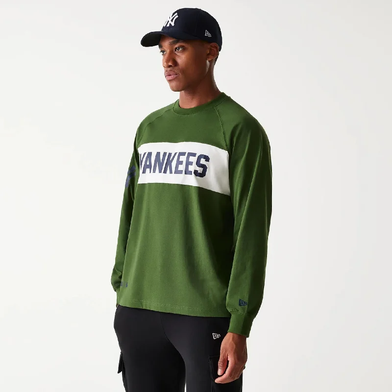 Men's ribbed t - shirts with a textured finish for added styleNew York Yankees Korea Green Long Sleeve T-Shirt Men's ribbed t - shirts with a textured finish for added styleNew York Yankees Korea Green Long Sleeve T-Shirt