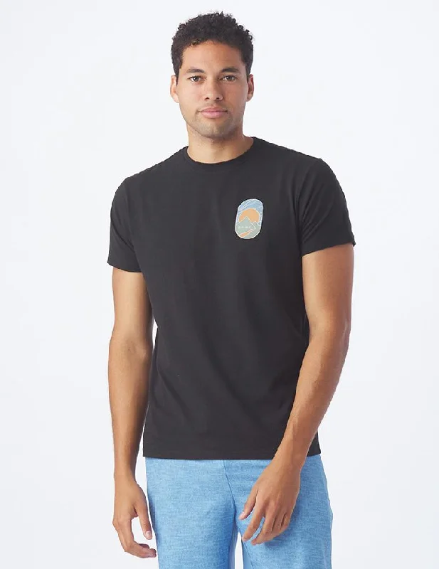 Men's UV - protection t - shirts for outdoor activities in the sunAvalon Mountain Tee: Black