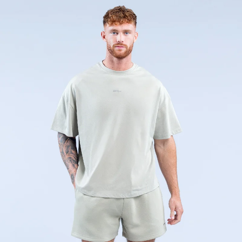 Men's printed Hawaiian t - shirts for tropical vacationsRecharge T-Shirt