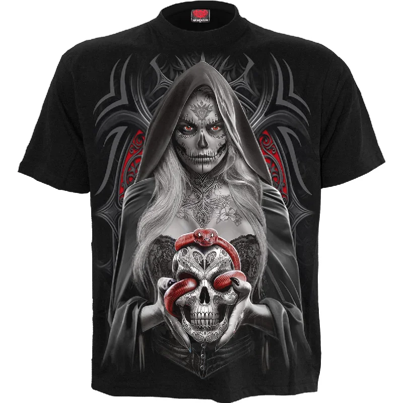 Men's mock - neck t - shirts with a modern and sleek styleHIGH PRIESTESS - T-Shirt Black Men's mock - neck t - shirts with a modern and sleek styleHIGH PRIESTESS - T-Shirt Black