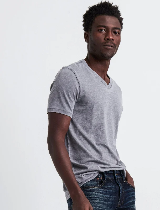 Men's smart - casual checkered t - shirts for semi - formal occasionsLucky Brand Mens Venice Burnout V-Neck Tee. Men's smart - casual checkered t - shirts for semi - formal occasionsLucky Brand Mens Venice Burnout V-Neck Tee.