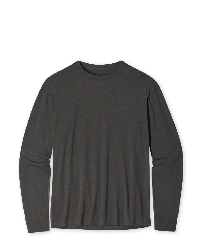 Men's smart - casual checkered t - shirts for semi - formal occasionsMen's Divide Essential Tee LS Men's smart - casual checkered t - shirts for semi - formal occasionsMen's Divide Essential Tee LS