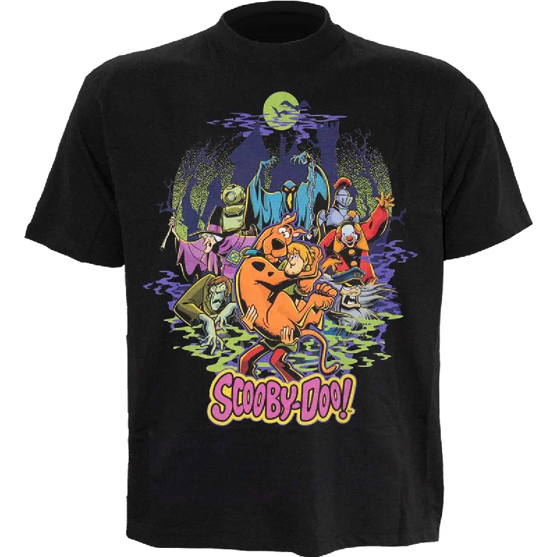 Men's slim - fit graphic t - shirts with vintage rock band printsSCOOBY DOO - VILLAINS - Front Print T-Shirt Black Men's slim - fit graphic t - shirts with vintage rock band printsSCOOBY DOO - VILLAINS - Front Print T-Shirt Black